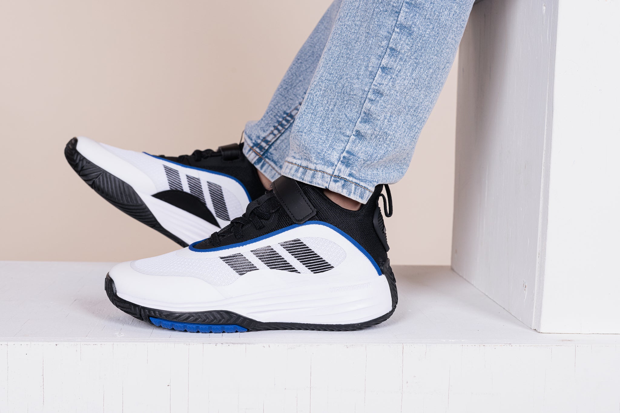 Adidas boy's shoes