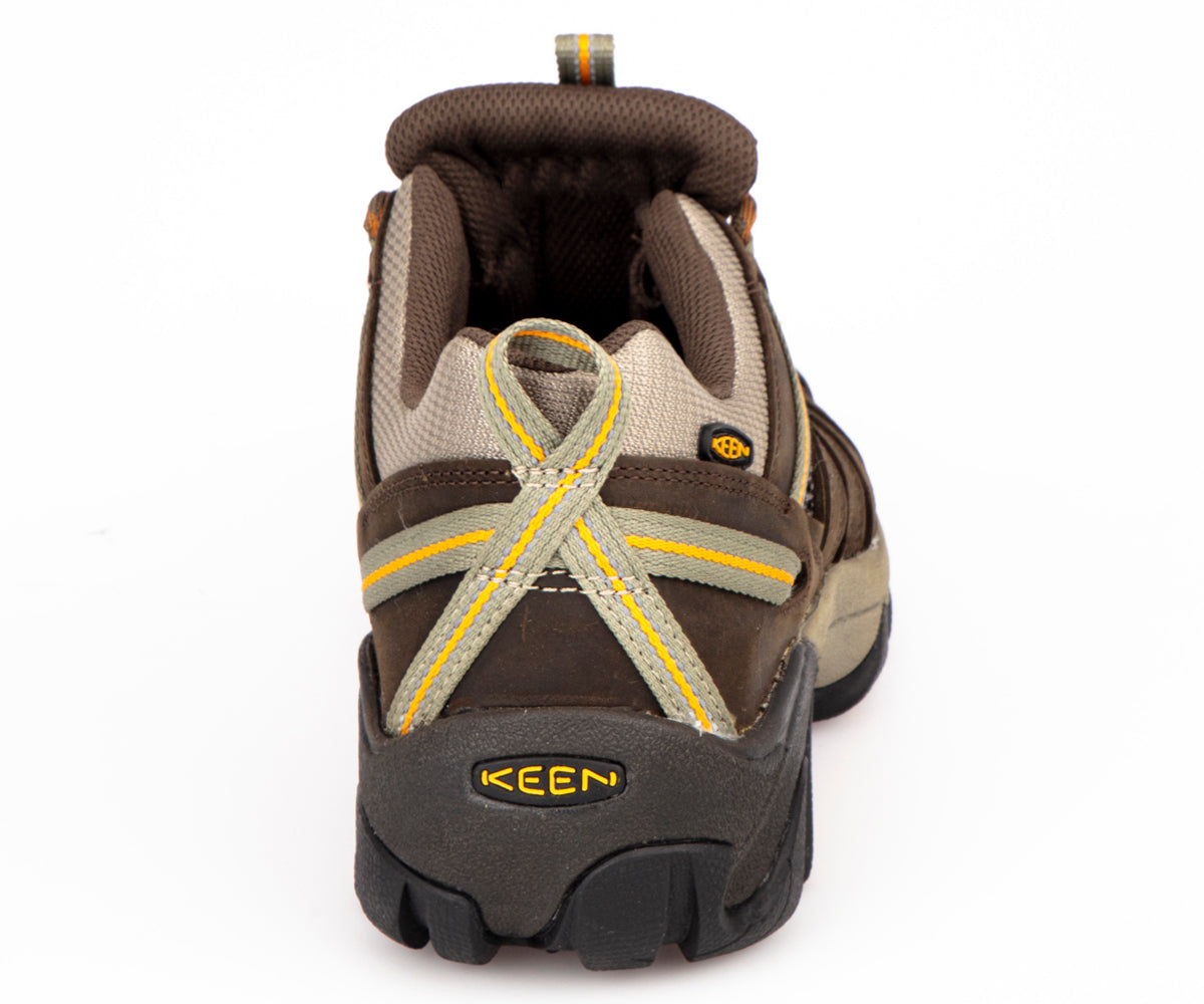 Keen NEWPORT H3 Marine - Chaussures Chaussures-de-randonnee Homme 119,90 Keen NEWPORT H3 Marine - Chaussures Chaussures-de-randonnee Homme 119,90